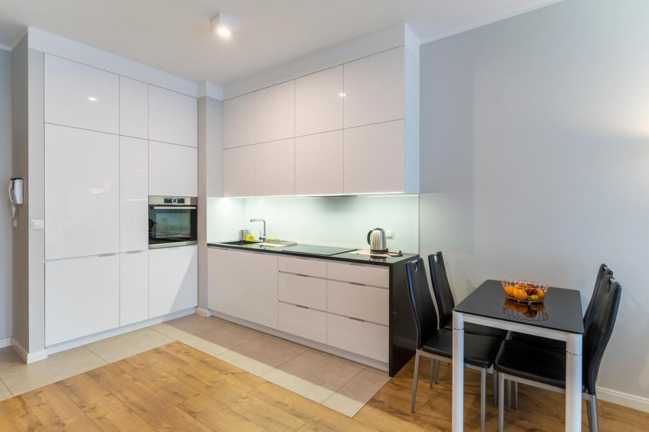 First -- Green Zoliborz Apartment 4 Warsaw Ngoại thất bức ảnh